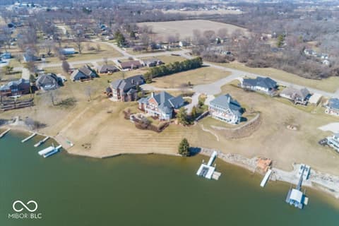 Photo of 3107 Waterfront Circle, Anderson, IN