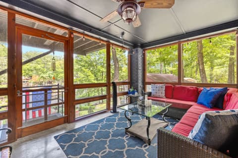 Bonus room at 6420 Oriole Drive, Nineveh, IN