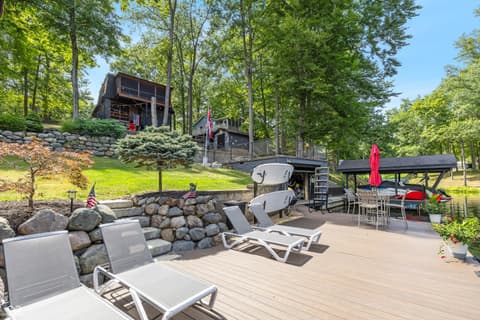 Outdoor living area at 6420 Oriole Drive, Nineveh, IN