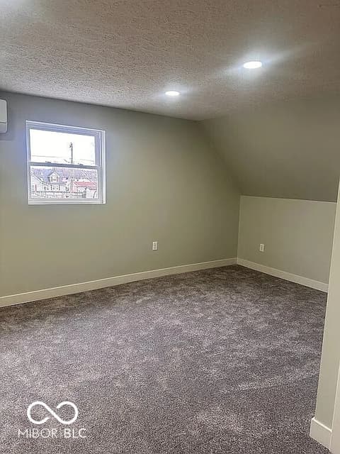 Bonus room at 409 S Graham Street, Martinsville, IN