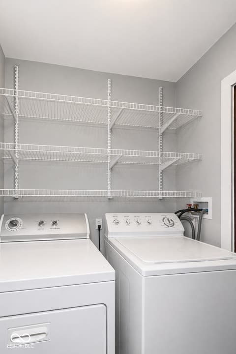 Laundry room at 1940 N Dearborn Street, Indianapolis, IN