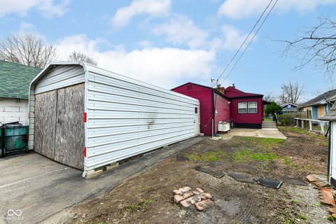 Garage at 1940 N Dearborn Street, Indianapolis, IN