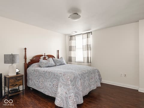 Photo of 350 N Meridian Street, Indianapolis, IN