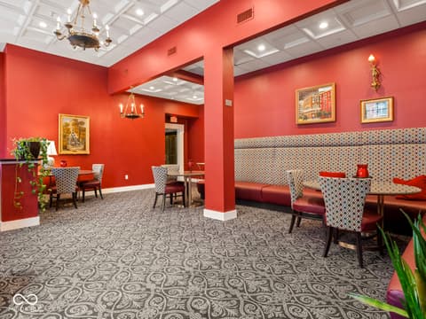 Photo of 350 N Meridian Street, Indianapolis, IN