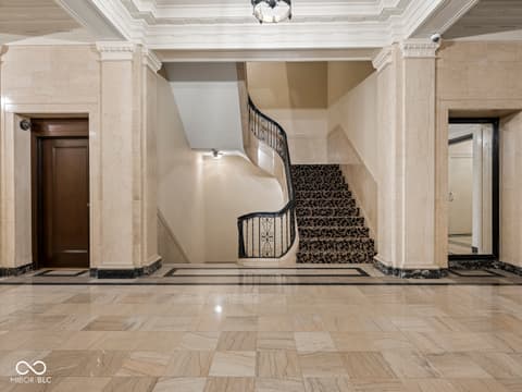 Photo of 350 N Meridian Street, Indianapolis, IN