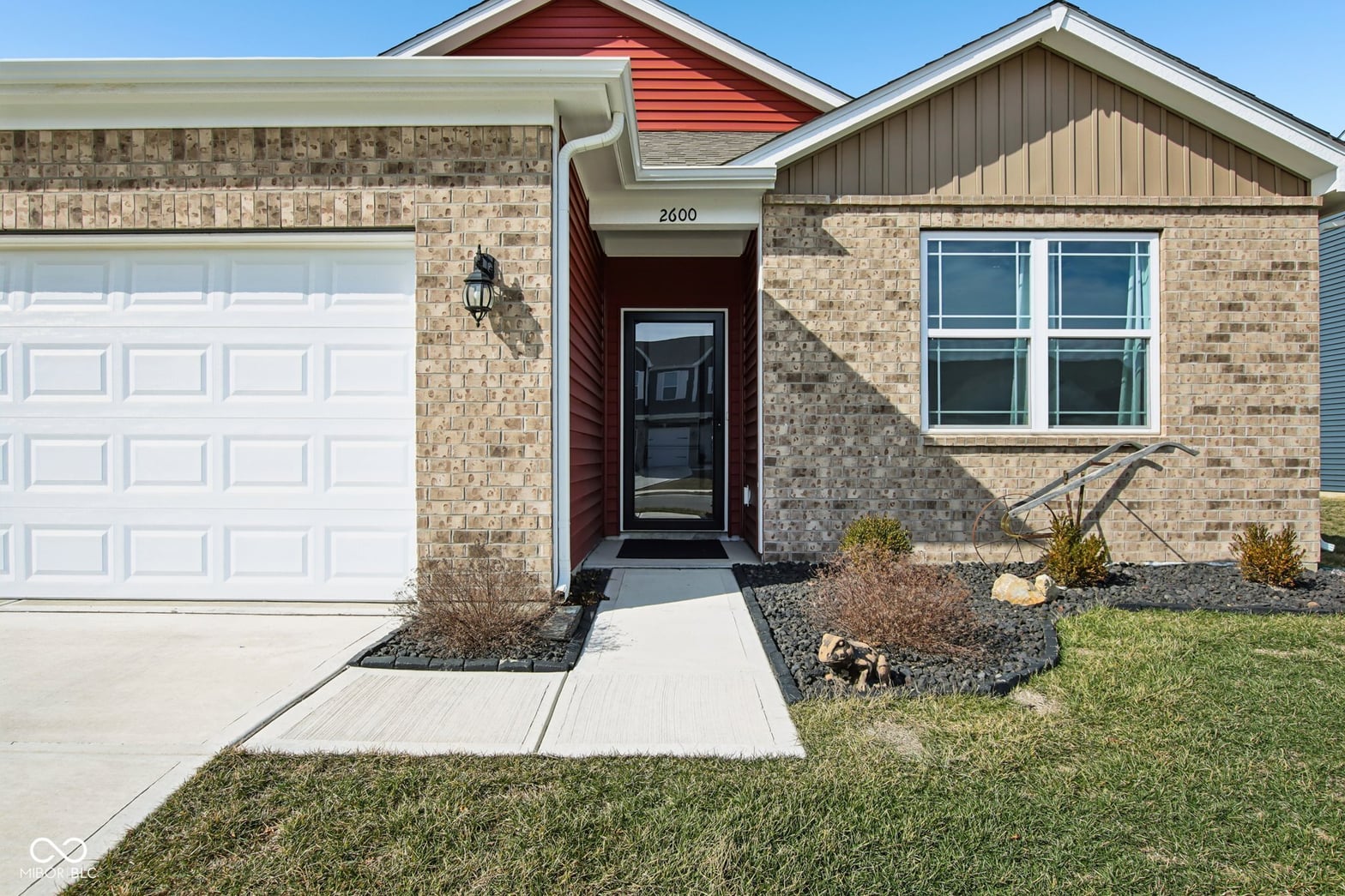 Photo of 2600 Redding Drive, Whitestown, IN