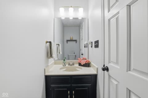 Photo of 396 Tradition Lane, Danville, IN