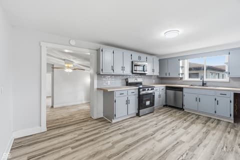 Photo of 2311 Main Street, Elwood, IN