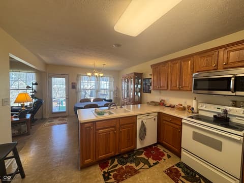 Photo of 1908 Westminster Place, Columbus, IN
