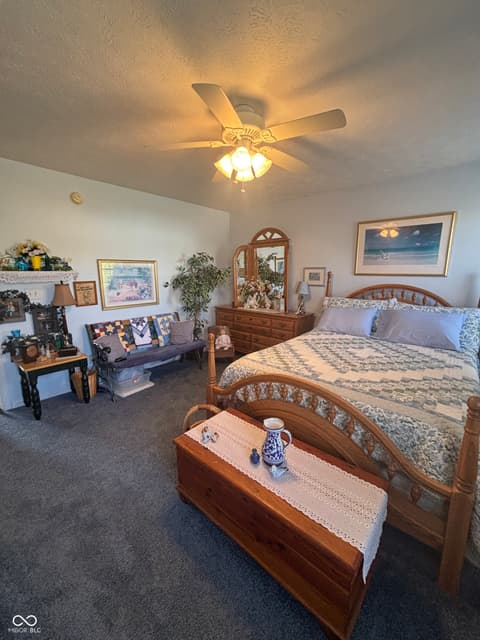 Photo of 1908 Westminster Place, Columbus, IN