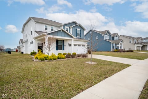 15469 Eastpark Circle W