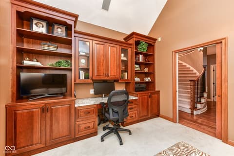 Home office at 128 Somerset Court, Noblesville, IN