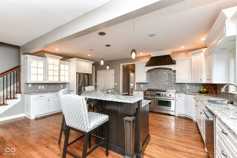Kitchen at 128 Somerset Court, Noblesville, IN