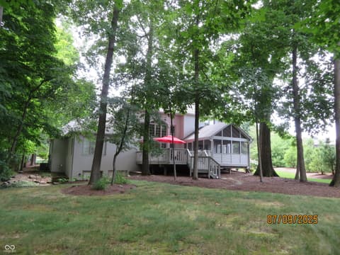 Backyard at 128 Somerset Court, Noblesville, IN