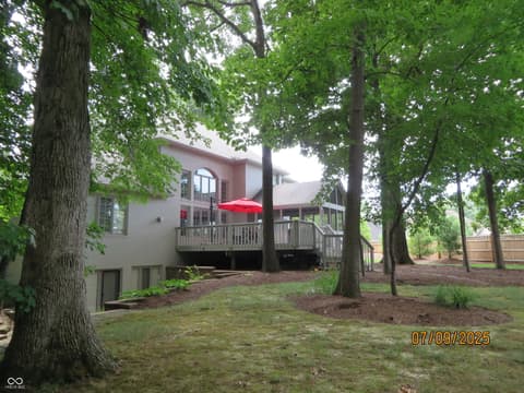 Backyard at 128 Somerset Court, Noblesville, IN