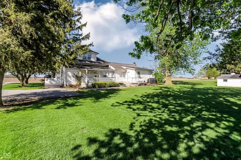 Photo of 10719 E State Road 38, Sheridan, IN