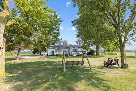 Photo of 10719 E State Road 38, Sheridan, IN