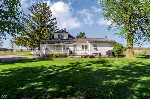 Photo of 10719 E State Road 38, Sheridan, IN