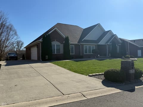 Photo of 909 E Mill Creek Road S, Greensburg, IN
