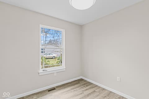 Photo of 161 S Fifth Street, Austin, IN