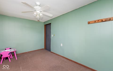 Photo of 2138 S Leslie Lane, Scottsburg, IN