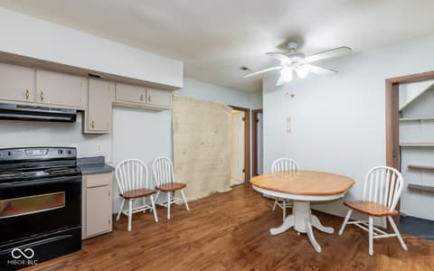Photo of 2138 S Leslie Lane, Scottsburg, IN