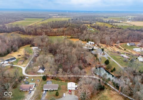 Photo of 2138 S Leslie Lane, Scottsburg, IN