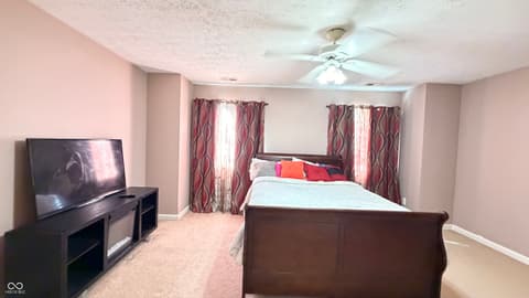 Photo of 939 Prestwick Place, Indianapolis, IN