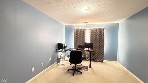 Photo of 939 Prestwick Place, Indianapolis, IN