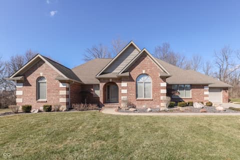 8896 Classic View Drive
