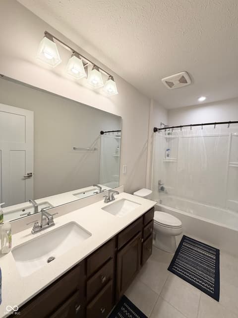 Photo of 390 Gathering Lane, Greenwood, IN