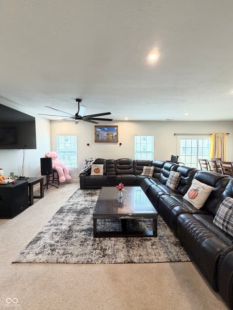 Photo of 390 Gathering Lane, Greenwood, IN