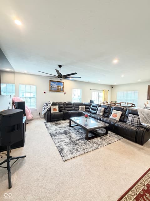 Photo of 390 Gathering Lane, Greenwood, IN