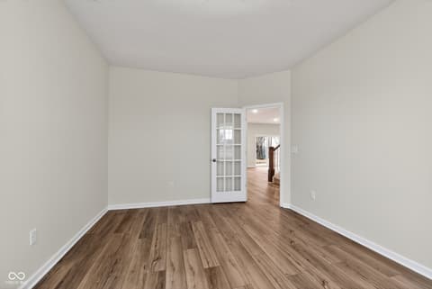 Photo of 878 Rivendell Drive, Avon, IN