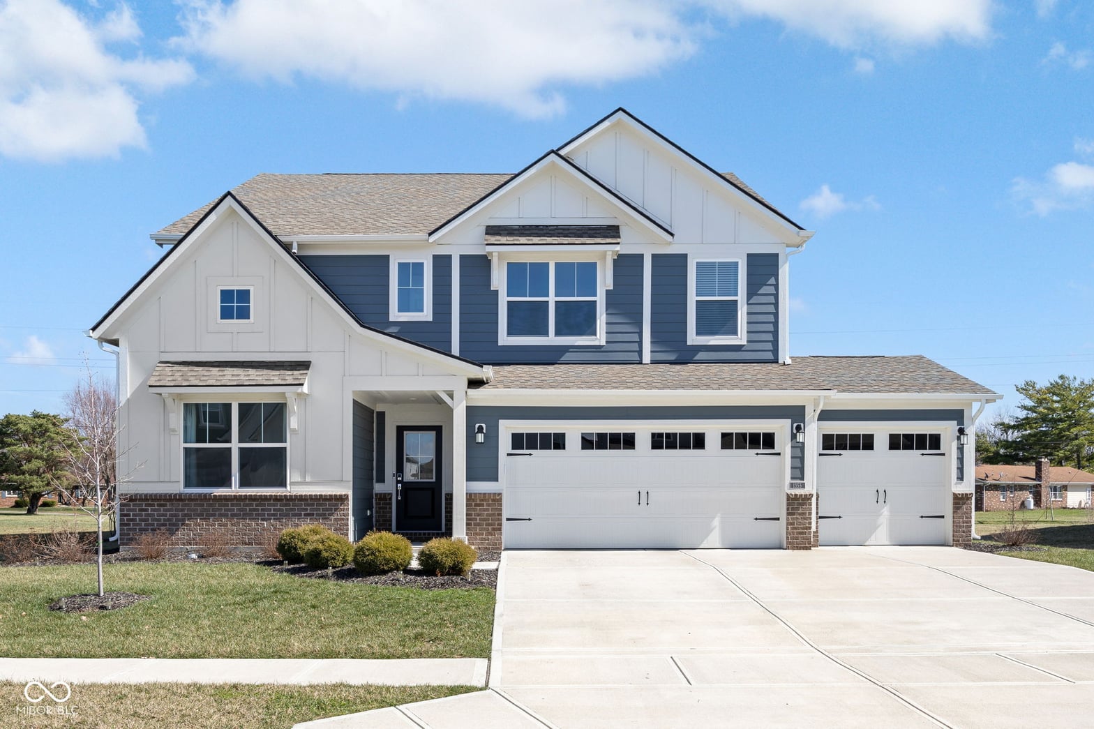 Photo of 1355 Inverness Drive, Avon, IN
