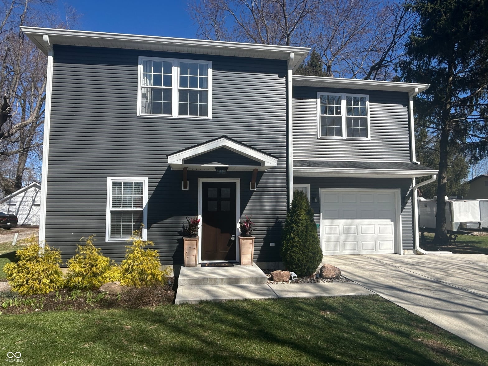 Photo of 306 W Burnside Avenue, Fairland, IN