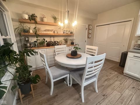 Photo of 306 W Burnside Avenue, Fairland, IN