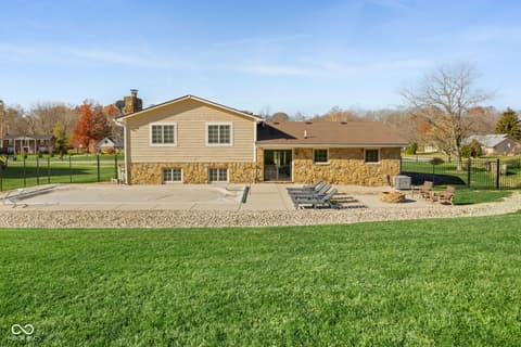 Photo of 4201 Maple Hill Drive, Greenwood, IN