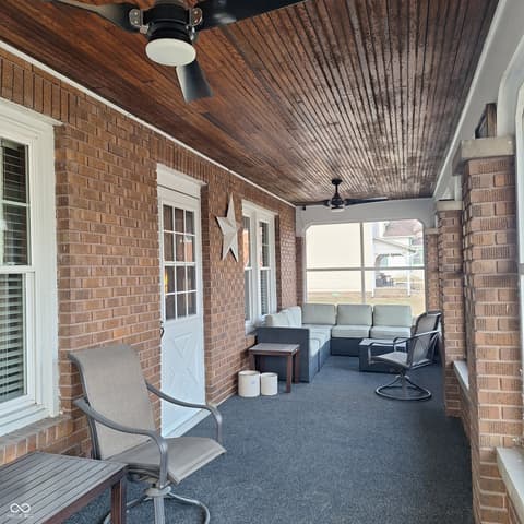 Outdoor living area at 102 N Main Street, Cloverdale, IN