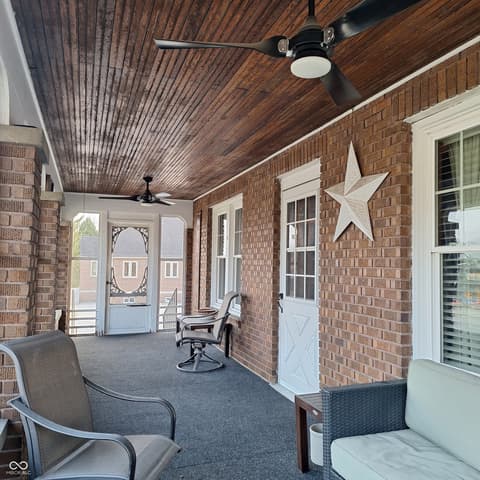 Outdoor living area at 102 N Main Street, Cloverdale, IN