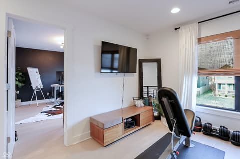 Loft — 2043 Columbia Avenue, Indianapolis, IN