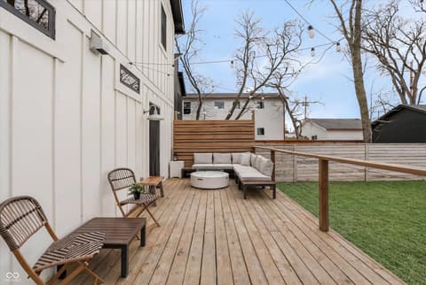 Outdoor living area at 2043 Columbia Avenue, Indianapolis, IN