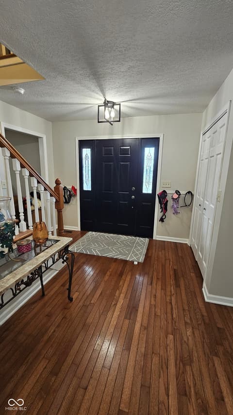 Foyer at 716 Allen Drive, Sweetser, IN