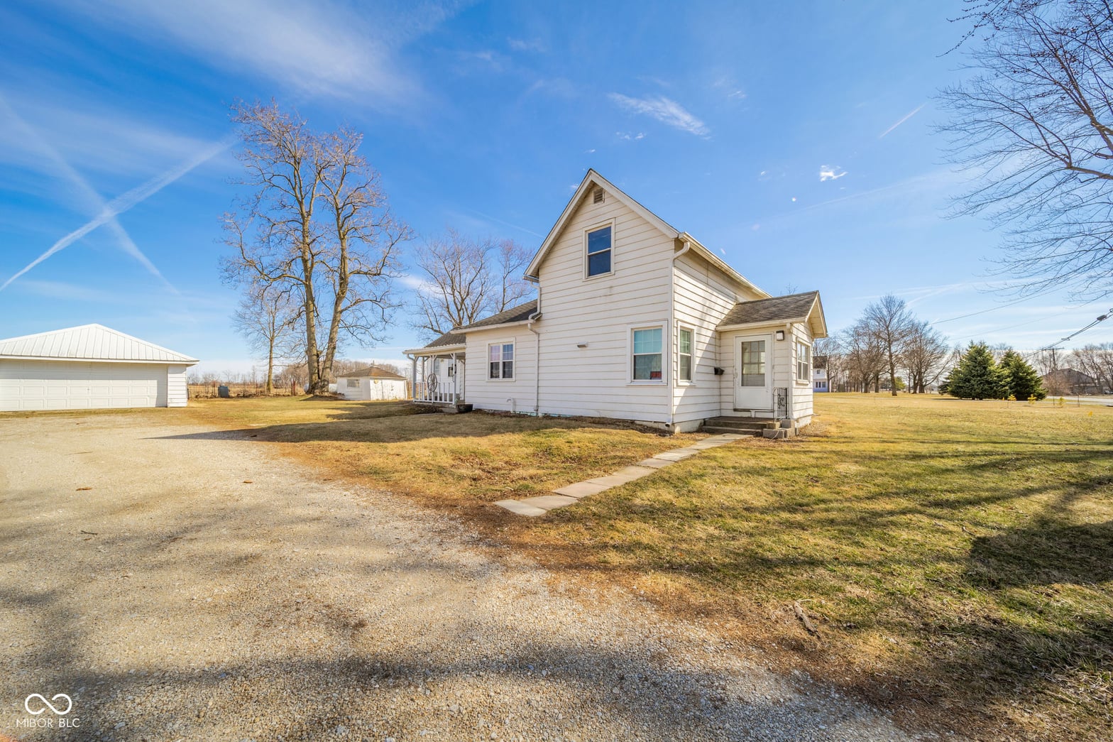 Side exterior at 9100 S County Road 300 W, Muncie, IN