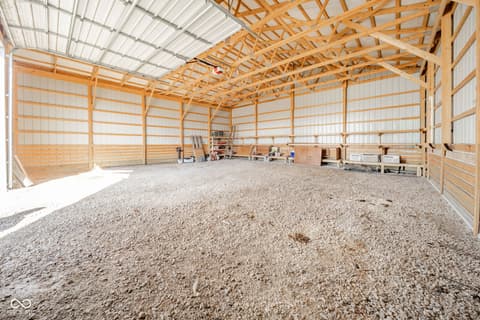 Garage at 9100 S County Road 300 W, Muncie, IN