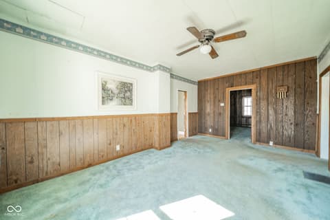 Living room at 9100 S County Road 300 W, Muncie, IN