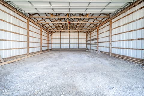 Garage at 9100 S County Road 300 W, Muncie, IN