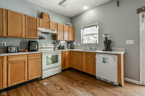 Kitchen at 5118 Tuscany Lane, Indianapolis, IN