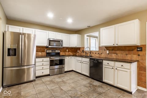Photo of 6522 Duck Pond Drive, Fishers, IN
