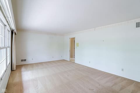 Photo of 5459 Hedgerow Drive, Indianapolis, IN